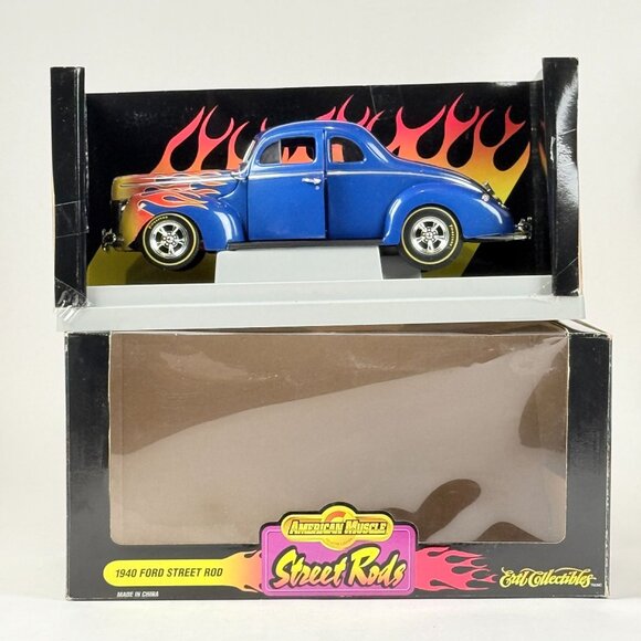 Ertl 1998 American Muscle 1:18 Scale 1940 Ford Street Rod Diecast Car Blue - Picture 2 of 9